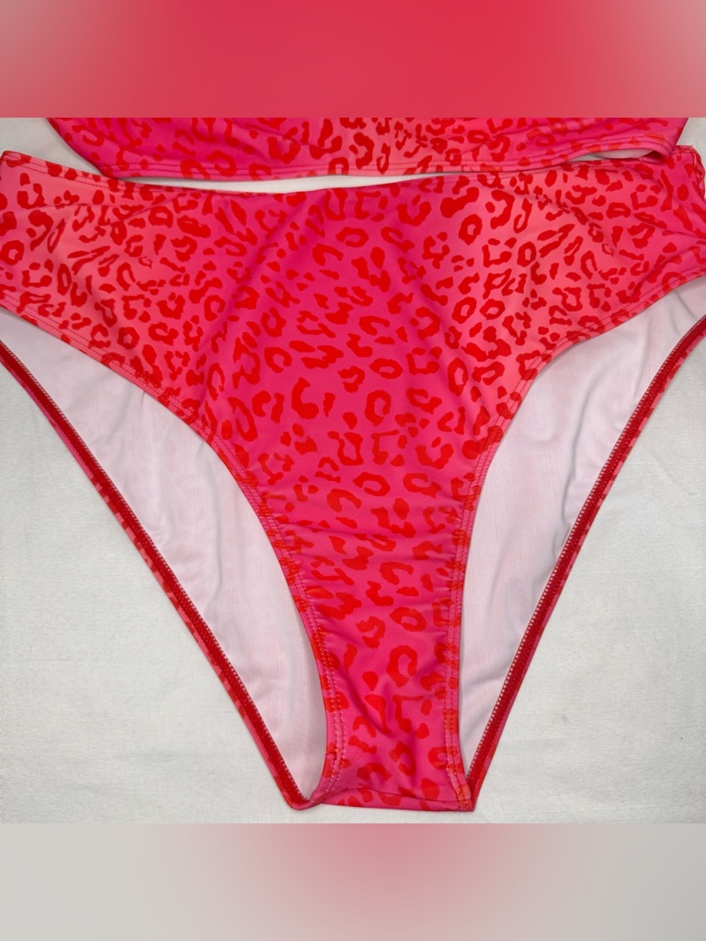 Women’s Pink Leopard Print two-Piece Swimsuit - Picture 3 of 8